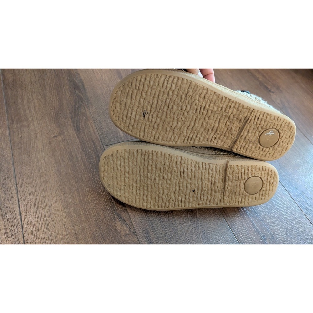 Clarks Womens Tan Suede Knit Collar Faux Fur Lined Slipper Booties Size 10M - Picture 3 of 6